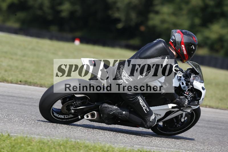/45 10.08.2025 Plüss Moto Sport ADR/Einsteiger/703